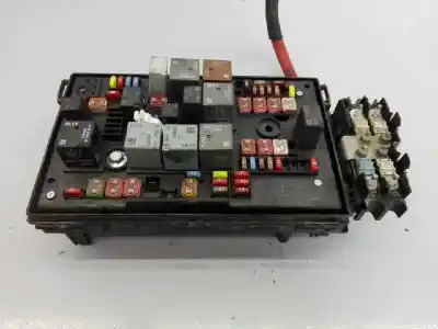 Second-hand car spare part fuse box unit for opel zafira tourer selective oem iam references 13343769 e2-b6-5-1 20957185