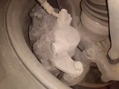 Tweedehands auto-onderdeel remklauw links voor voor nissan pathfinder (r51) 2.5 dci xe oem iam-referenties 