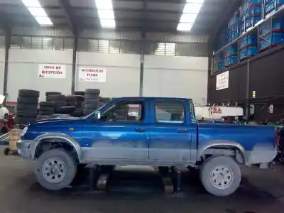 Автозапчастина б/у коробка передач для nissan pick-up (d22) td doble cabina 4x4 посилання на oem iam x1b m1-a3-38 