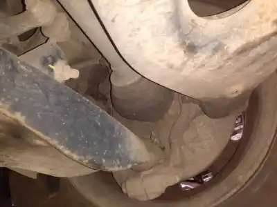 Tweedehands auto-onderdeel knokkel rechts achter voor nissan pathfinder (r51) 2.5 dci xe oem iam-referenties 