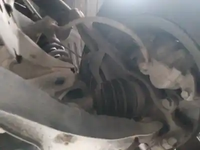 Tweedehands auto-onderdeel knokkel links voor voor nissan pathfinder (r51) 2.5 dci xe oem iam-referenties 