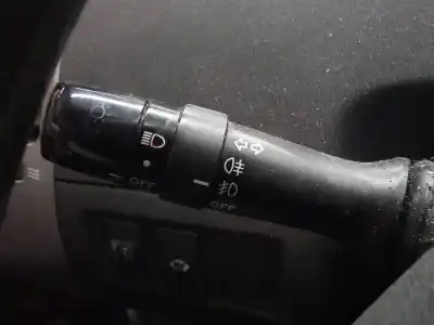 Pièce détachée automobile d'occasion commande de clignotants pour toyota prius (nhw20) basis références oem iam 
