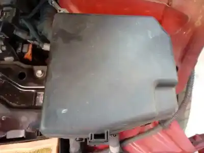 Pièce détachée automobile d'occasion boîtes à fusibles pour toyota yaris 1.4 turbodiesel cat références oem iam   