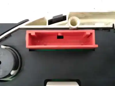 Peça sobressalente para automóvel em segunda mão quadrante por renault laguna ii (bg0) dynamique referências oem iam 8200291332 e2-a1-27-3 6j1175c1