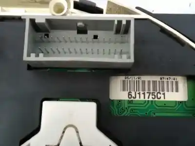 Peça sobressalente para automóvel em segunda mão quadrante por renault laguna ii (bg0) dynamique referências oem iam 8200291332 e2-a1-27-3 6j1175c1