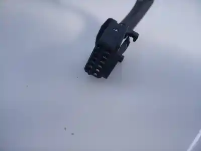 Peça sobressalente para automóvel em segunda mão espelho retrovisor direito por renault clio iv limited referências oem iam  e1-a1-19-1 