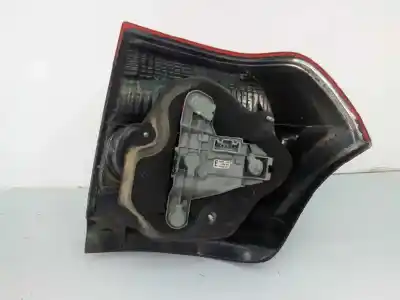 Second-hand car spare part right tailgate light for toyota corolla (e12) 2.0 d-4d sol berlina oem iam references  e2-b4-6-1 