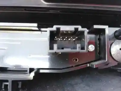 Автозапчастина б/у клімат-контроль для nissan x-trail (t32) 360 посилання на oem iam 2411x887035p e3-b4-28-3 