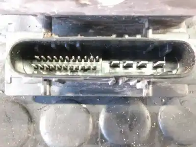Peça sobressalente para automóvel em segunda mão abs por renault clio iii confort expression referências oem iam 0265800559 p3-a8-7-1 