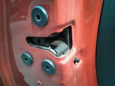 Автозапчастина б/у замок дверей заднього лівого для renault captur dynamique посилання на oem iam 