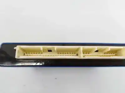 Pezzo di ricambio per auto di seconda mano modulo elettronico per toyota prius (nhw30) plug-in hybrid advance riferimenti oem iam 899047050 e3-b2-3-5 2325005213