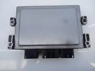 Автозапчасти б/у блок управления двигателем за dacia sandero laureate ссылки oem iam 82001117953 e2-a1-3-2 8201082039