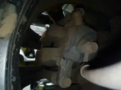 Peça sobressalente para automóvel em segunda mão pinça de travão traseira esquerda por toyota rav 4 advance referências oem iam 