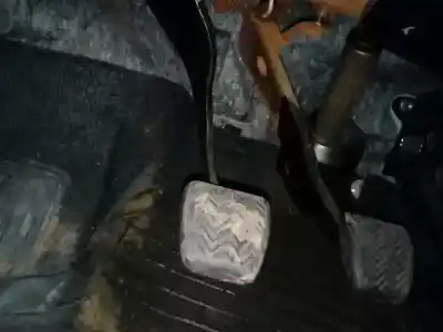 Peça sobressalente para automóvel em segunda mão pedal da embreagem por toyota rav 4 advance referências oem iam 