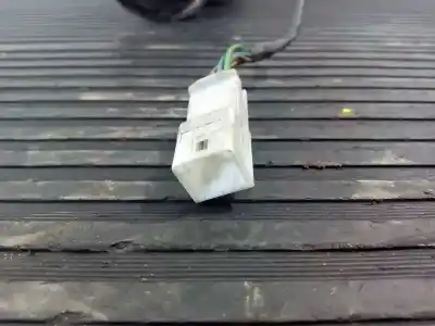 Автозапчасти б/у задний вид справа за dacia logan * ссылки oem iam  e1-a1-45-1 