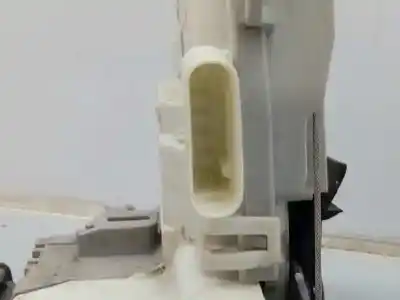 Автозапчасти б/у замок передней правой двери за audi q3 (8ug) design quattro ссылки oem iam 8j1837016f e1-b6-28-2 