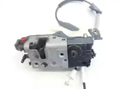 Recambio de automóvil de segunda mano de cerradura puerta trasera izquierda para peugeot 208 style referencias oem iam 9688080880  407371920