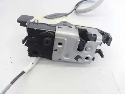 Recambio de automóvil de segunda mano de cerradura puerta delantera derecha para peugeot 208 style referencias oem iam 9688079380  40647192h