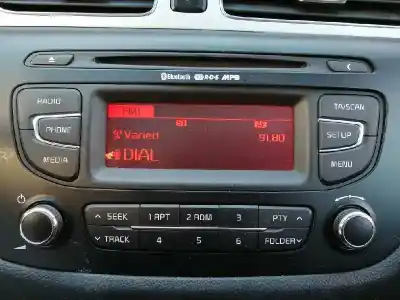 İkinci el araba yedek parçası ses sistemi / radyo cd için kia cee´d drive oem iam referansları   