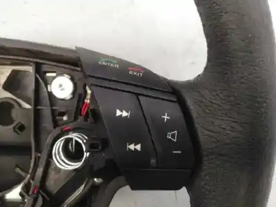 Peça sobressalente para automóvel em segunda mão volante por volvo xc90 d5 executive (7 asientos) (136kw) referências oem iam 8666891 e1-b5-3-2 30741724