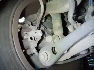 Peça sobressalente para automóvel em segunda mão manga de eixo traseira esquerda por audi a4 avant (8e) 2.5 tdi (120kw) referências oem iam 
