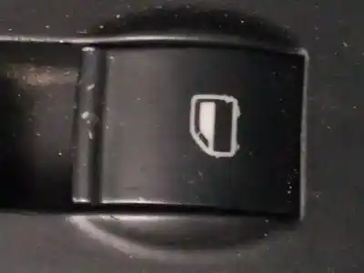 Peça sobressalente para automóvel em segunda mão botão / interruptor elevador vidro traseiro direito por audi a4 avant (8e) 2.5 tdi (120kw) referências oem iam 