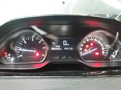 Peça sobressalente para automóvel em segunda mão quadrante por peugeot 208 active referências oem iam 9813848980 e3-b2-27-4 