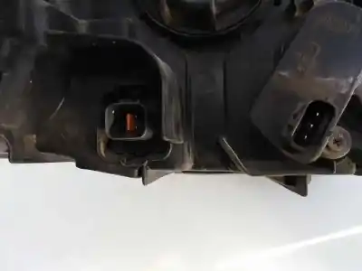 Second-hand car spare part left headlight for ssangyong rodius xdi oem iam references  e1-b3-47-1 