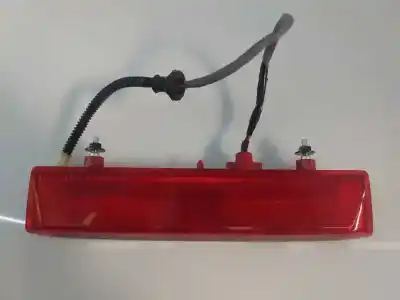 Second-hand car spare part central brake light for subaru outback (b15) comfort oem iam references 