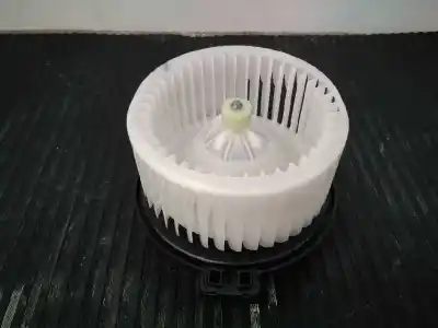 Second-hand car spare part heating fan for subaru outback (b15) comfort oem iam references 2727005290