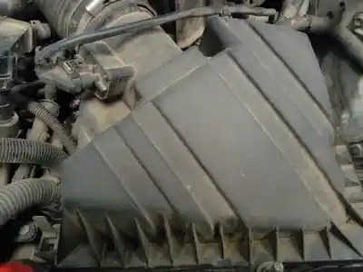 Peça sobressalente para automóvel em segunda mão filtro de ar por toyota rav 4 advance referências oem iam 
