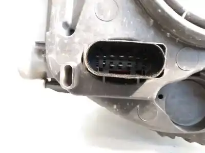 Second-hand car spare part right headlight for skoda yeti experience oem iam references 1k0941329 e1-a5-37-2 5l1941016b