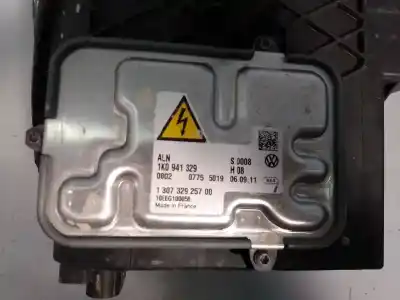Second-hand car spare part right headlight for skoda yeti experience oem iam references 1k0941329 e1-a5-37-2 5l1941016b