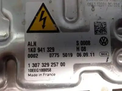 Second-hand car spare part right headlight for skoda yeti experience oem iam references 1k0941329 e1-a5-37-2 5l1941016b