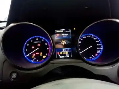 Peça sobressalente para automóvel em segunda mão quadrante por subaru outback (b15) comfort referências oem iam a2c86322102 e3-b6-26-5 a2c18475502