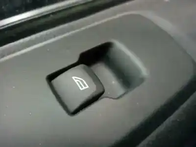 Peça sobressalente para automóvel em segunda mão botão / interruptor elevador vidro traseiro esquerdo por land rover discovery 4 tdv6 se referências oem iam 