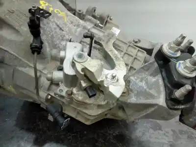 Second-hand car spare part gearbox for ford transit bus (ttg) 370 l2 (hdt) trend oem iam references fk2r7002gga m1-b4-105 