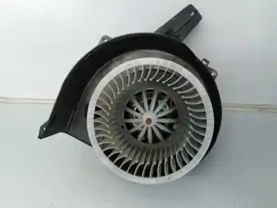 Recambio de automóvil de segunda mano de VENTILADOR CALEFACCION para AUDI A1 SPORTBACK (8XF) Attraction referencias OEM IAM 6R1819015A  