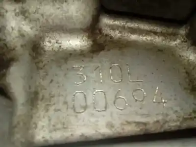 Автозапчастина б/у коробка передач для toyota prius (nhw30) plug-in hybrid advance посилання на oem iam p9021310 m1-b2-117 a277523