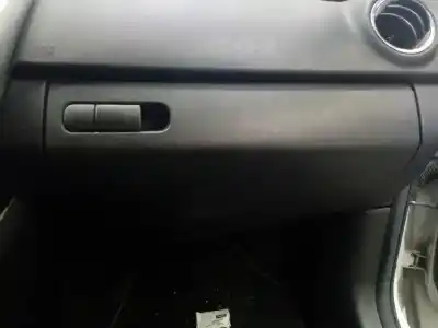 Автозапчастина б/у бардачок для MAZDA CX-7 (ER) Sportive Посилання на OEM IAM   