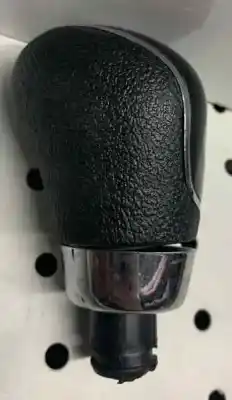 Pezzo di ricambio per auto di seconda mano pomello della leva del cambio per ford kuga (cbv) titanium riferimenti oem iam fx1836g  
