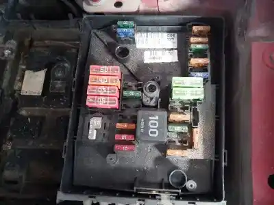Pièce détachée automobile d'occasion boîtes à fusibles pour volkswagen golf v berlina (1k1) 1.9 tdi références oem iam   