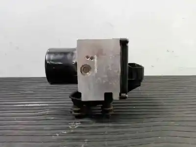 Автозапчастина б/у  для VOLKSWAGEN PASSAT VARIANT (3C5)  Посилання на OEM IAM 3C0614095P P3-A8-27-3 16027001A