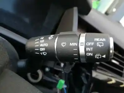 Peça sobressalente para automóvel em segunda mão comutador de limpa vidros por land rover discovery 5 td6 hse referências oem iam 