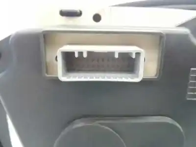 Автозапчастина б/у панель інструментів для dacia logan mcv laureate посилання на oem iam p8200650538 e2-a1-30-7 