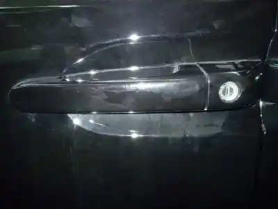 Second-hand car spare part exterior left front door handle for kia carnival 2.9 crdi cat oem iam references 826504d000  