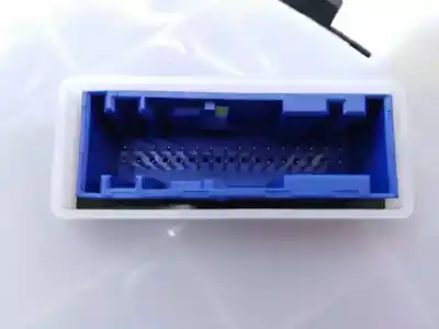 Peça sobressalente para automóvel em segunda mão quadrante por opel astra j lim. excellence referências oem iam 600775881 e3-a5-27-2 5038043131510353