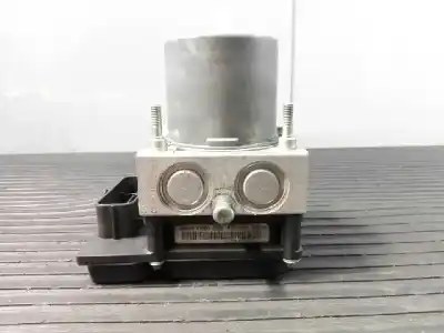 Автозапчасти б/у абс за audi a4 avant (8e) 2.0 tdi ссылки oem iam 8e0614517ak p3-a8-29-4 0265234336