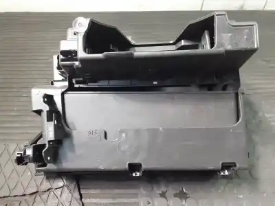 Автозапчастина б/у бардачок для seat leon (5f1) style visio edition посилання на oem iam 5f1857095 p2-a1-7  Автозапчастина б/у бардачок для seat leon (5f1) style visio edition посилання на oem iam 5f1857095 p2-a1-7