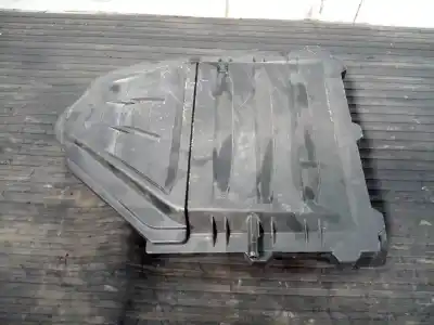 İkinci el araba yedek parçası HAVA FILTRESI için SEAT LEON (5F1)  OEM IAM referansları  P2-A3-2 